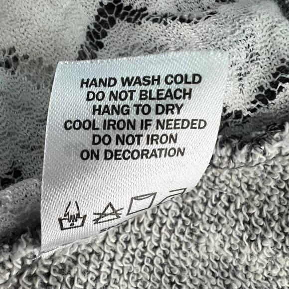 Vanity Boho Lace Gray Pullover Sweater Size M - Picture 8 of 9